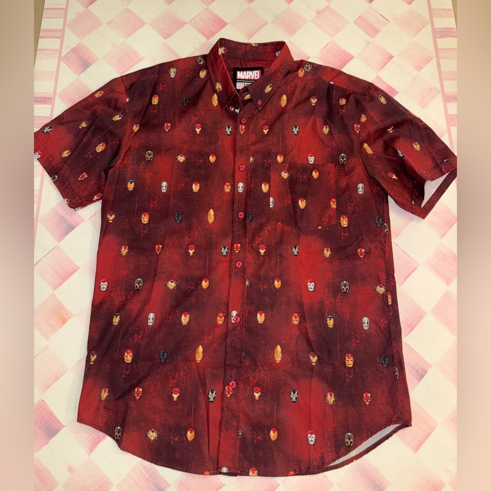 RSVLTS marvel iron man shirt size large